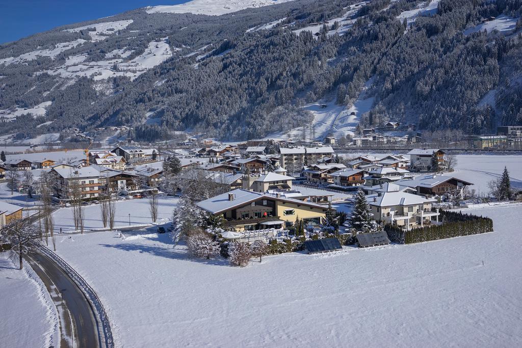 Boutiquehotel Saeumler Zell am Ziller Buitenkant foto