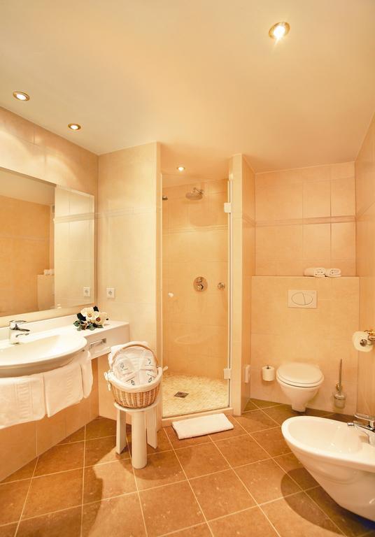 Boutiquehotel Saeumler Zell am Ziller Kamer foto